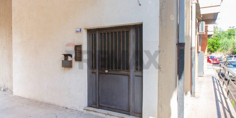 20251021162500-987507-12