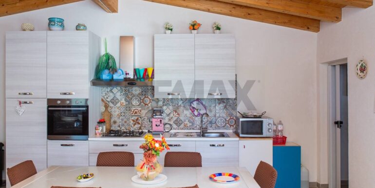 20251021162511-994148-18