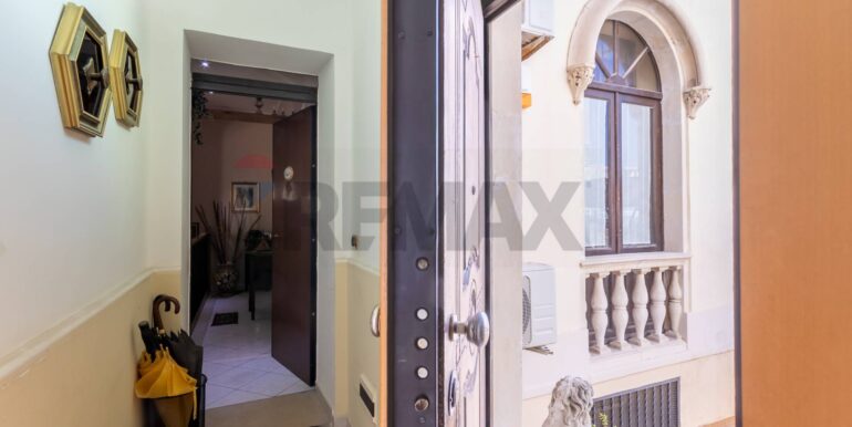 20251022170438-994202-3