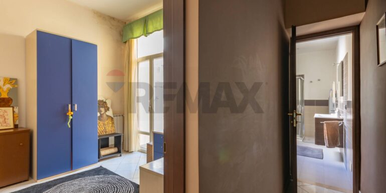 20251022170504-994202-11