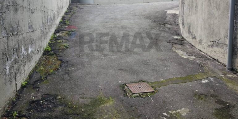 20251022184729-995487-12