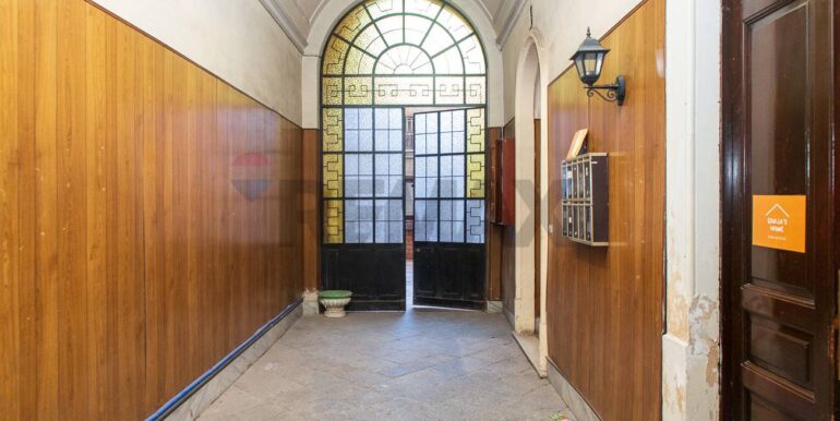 2025102221029-995287-2