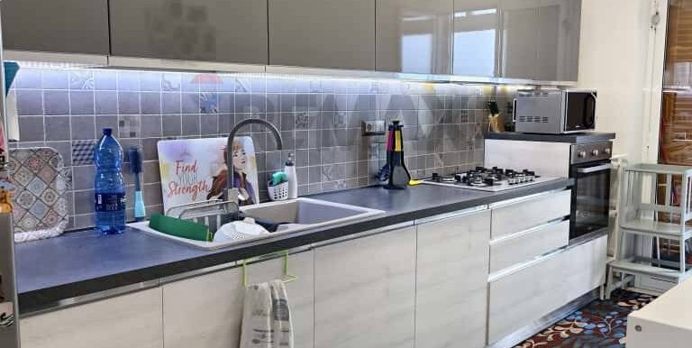 20251023112143-995546-3