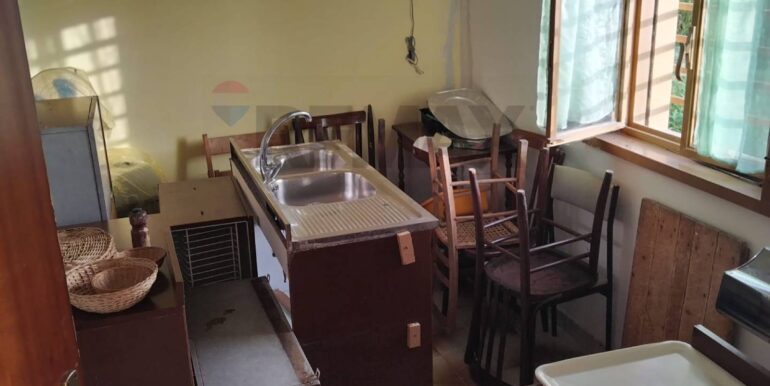 20251023113007-995554-23