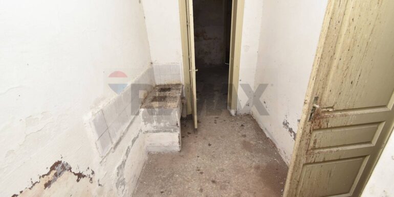 20251023115418-995255-1