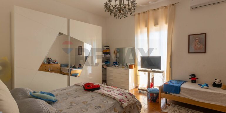 20251023162538-987952-16