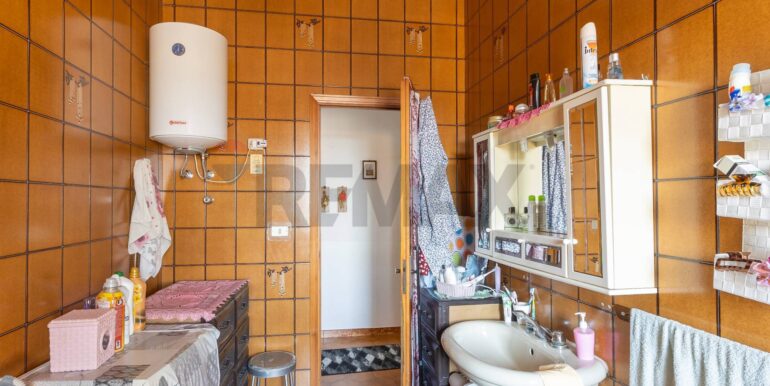 20251023162542-987952-17