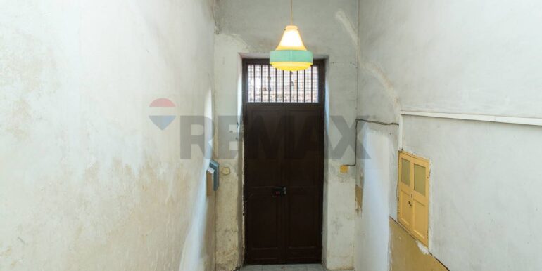 2025102394624-995515-4