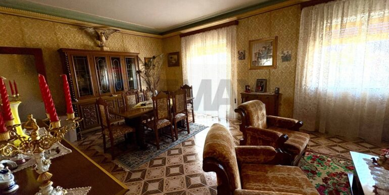 20251024154043-995910-5