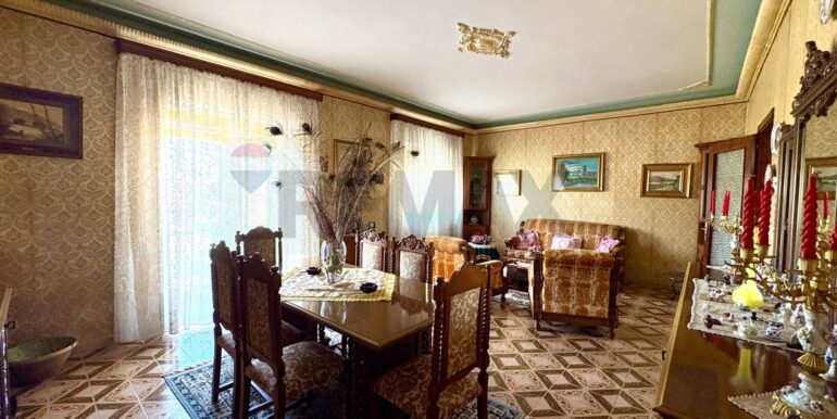 20251024154047-995910-6