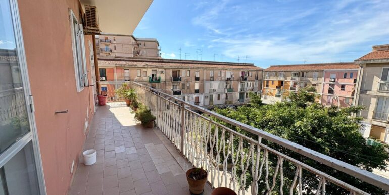 20251024154139-995910-21