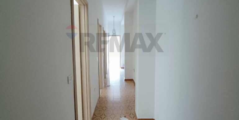 20251024183647-995996-28