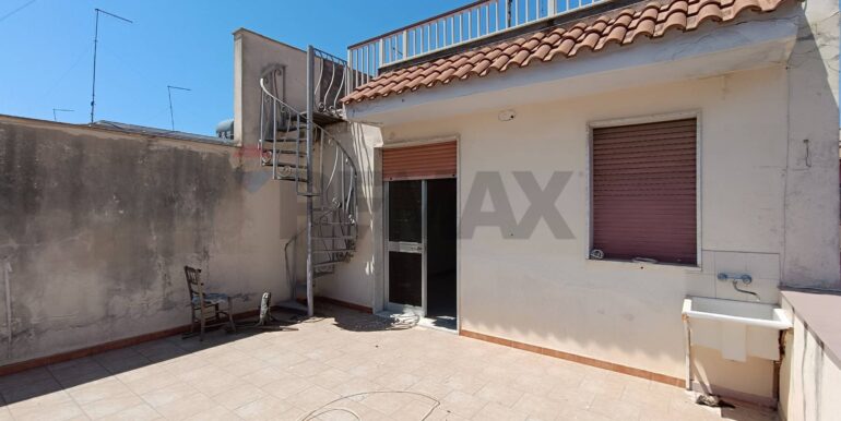 20251024183839-995996-53