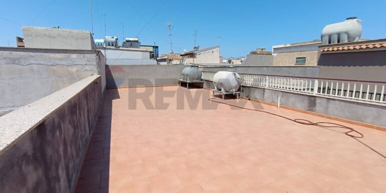 20251024183842-995996-54