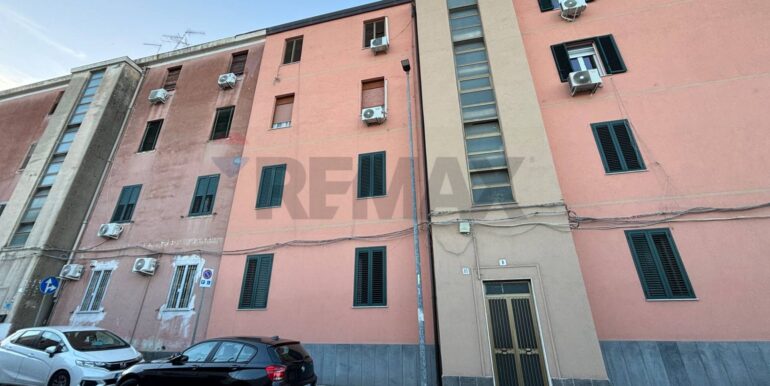 20251024190232-996001-22