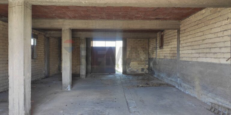 20251025113338-996074-13