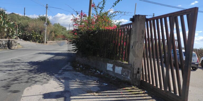 20251025113355-996074-18