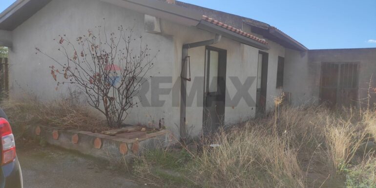 20251025113405-996074-21