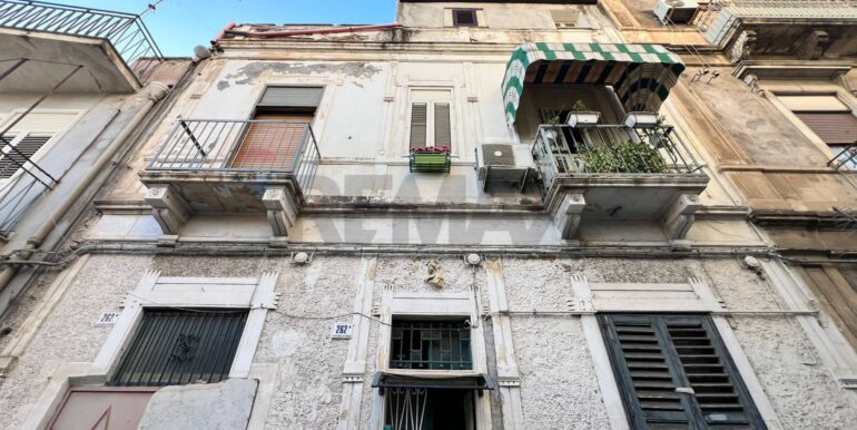 20251025225650-996109-3