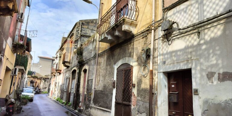 2025102585431-995474-5