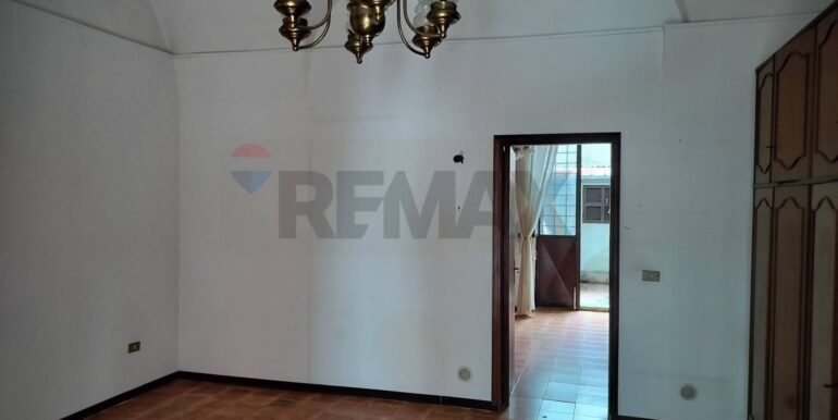 2025102585438-995474-7