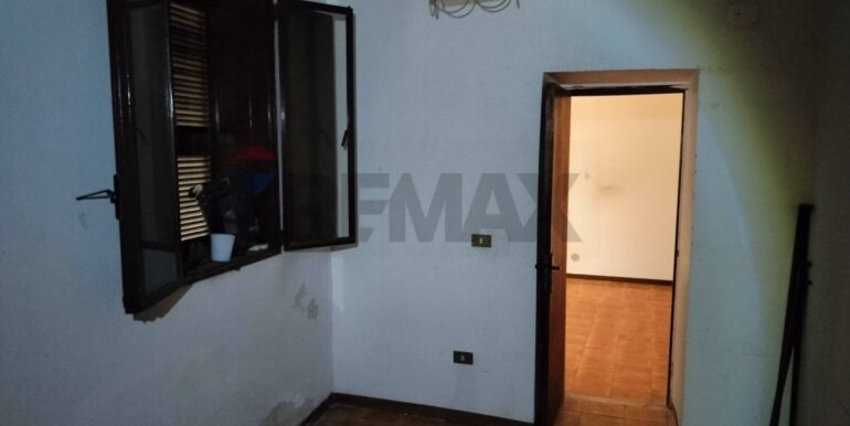 2025102585652-995474-15