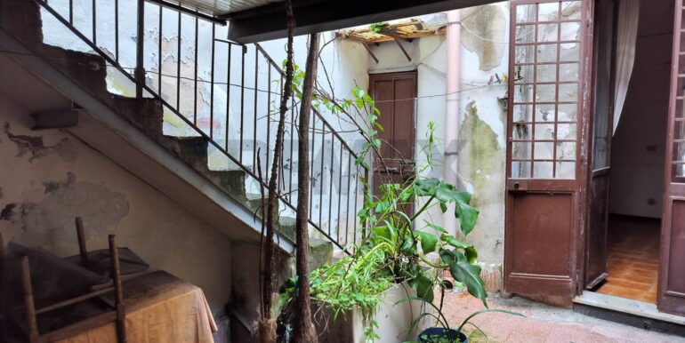 2025102585822-995474-27