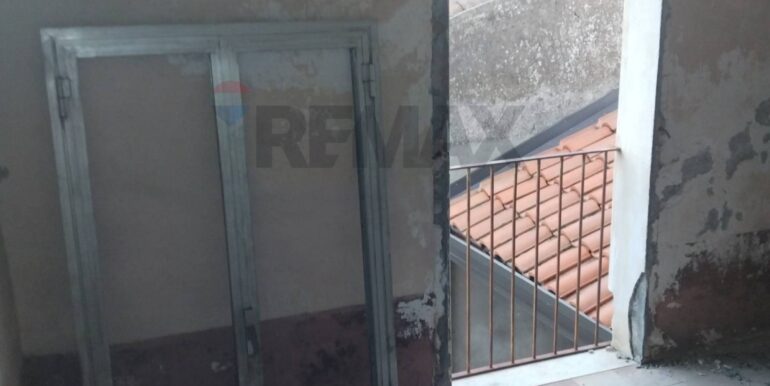 20251026122021-995352-21