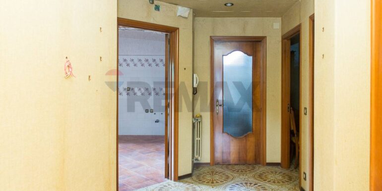 20251026181020-966487-12