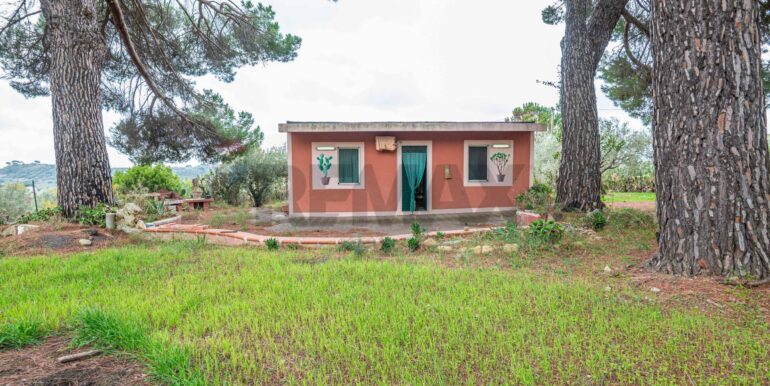 20251026215640-987093-4