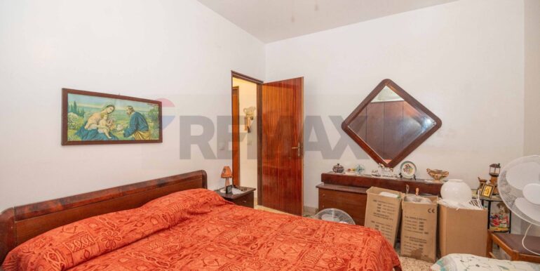 20251026215734-987093-16