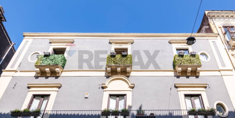 20251026231711-995702-2