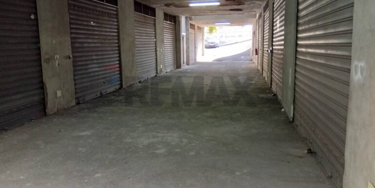 20251027111254-996070-12