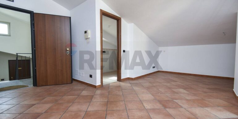 20251027123555-996236-10