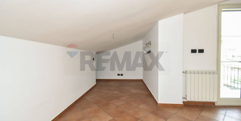 20251027123601-996236-13