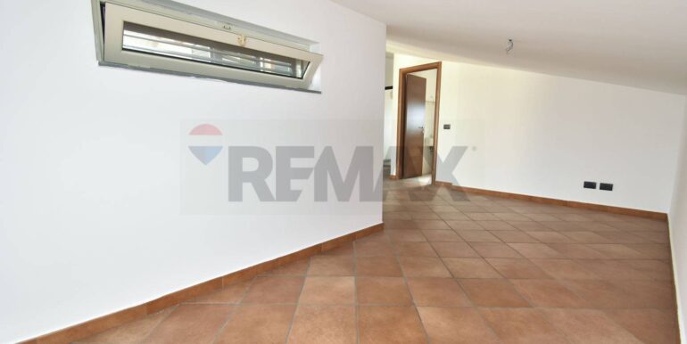 20251027123606-996236-16