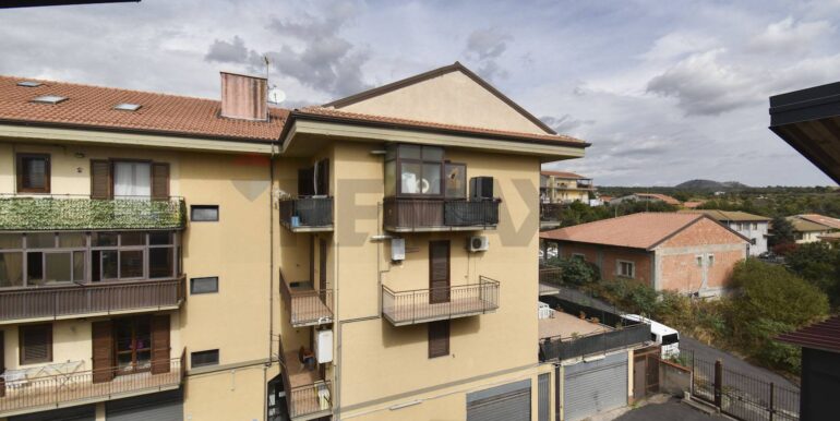 20251027123615-996236-21