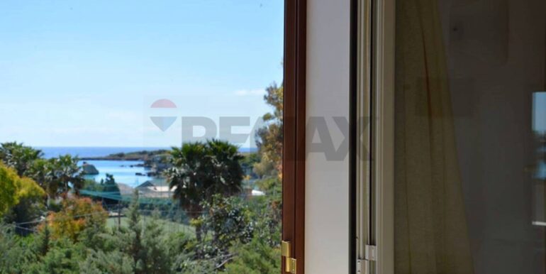 20251027124201-996264-0