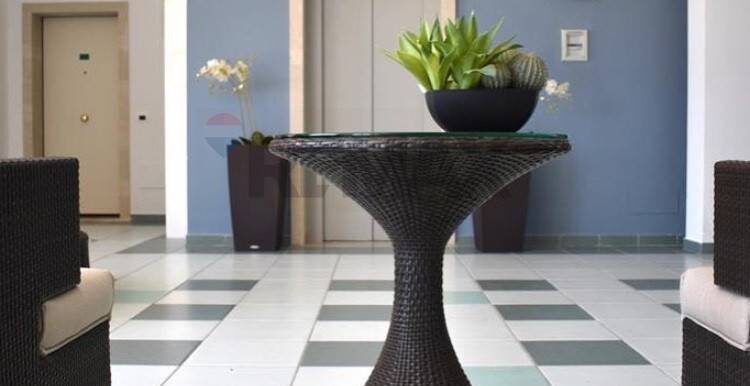 20251027124202-996264-15