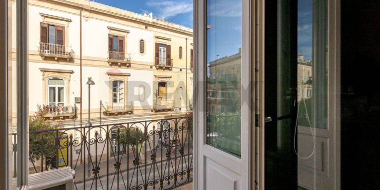 20251027185238-993929-1