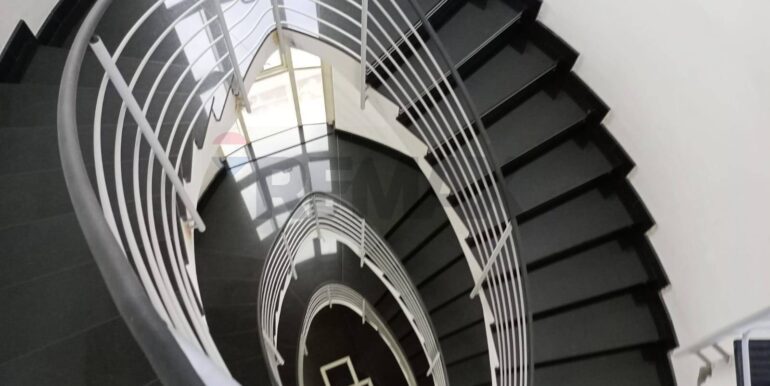 2025102793831-996008-10