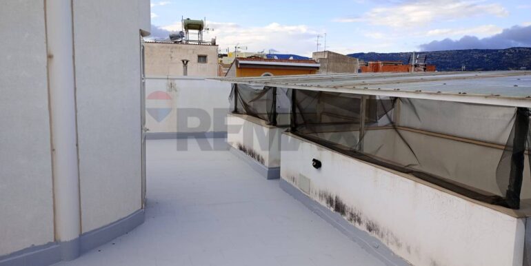 2025102793834-996008-12