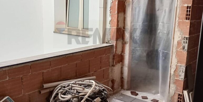 2025102793843-996008-17