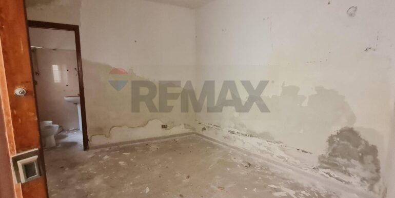 20251028121229-994427-43