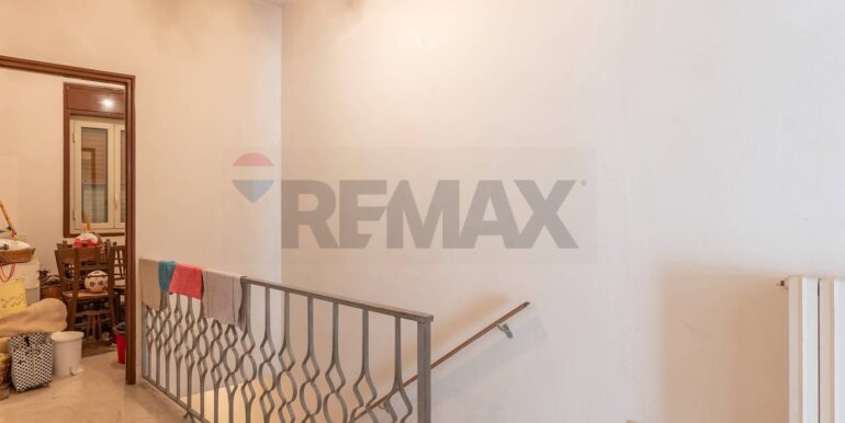 20251028163237-994484-4