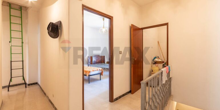 20251028163245-994484-5