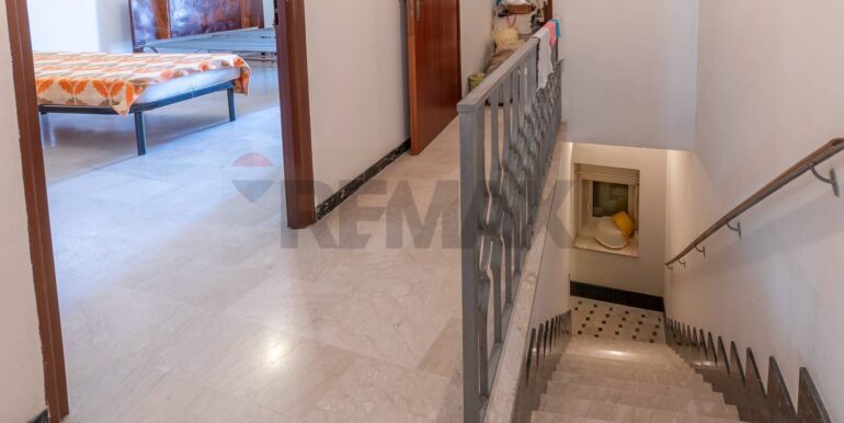 20251028163358-994484-13