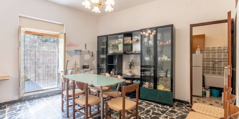 20251028163526-994484-32