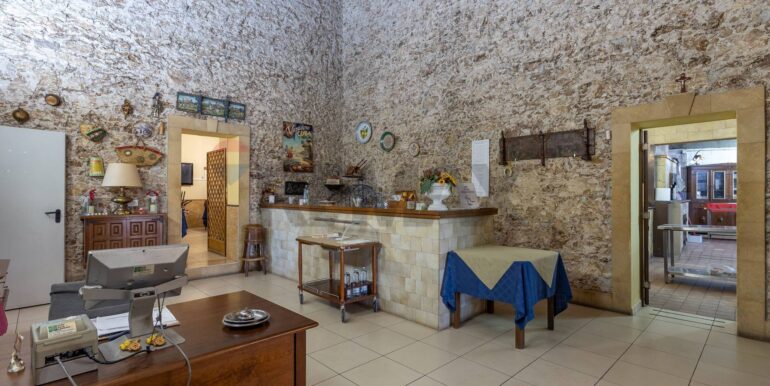 20251028171350-994140-7