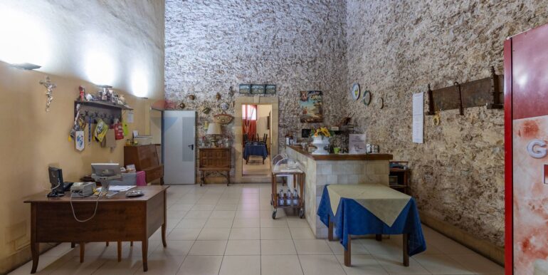 20251028171354-994140-8